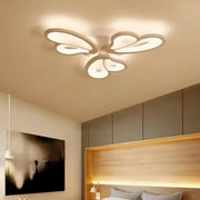 Żyrandol LED z pilotem BLOSSOM, 43 W, 3 płatki, zimne/ciepłe/neutralne światło, ściemnialny, biały