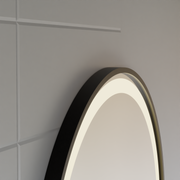 Lustro LED Hans Touch z systemem przeciwmgielnym, zegarem i temperaturą 60 cm, szczotkowana czarna rama