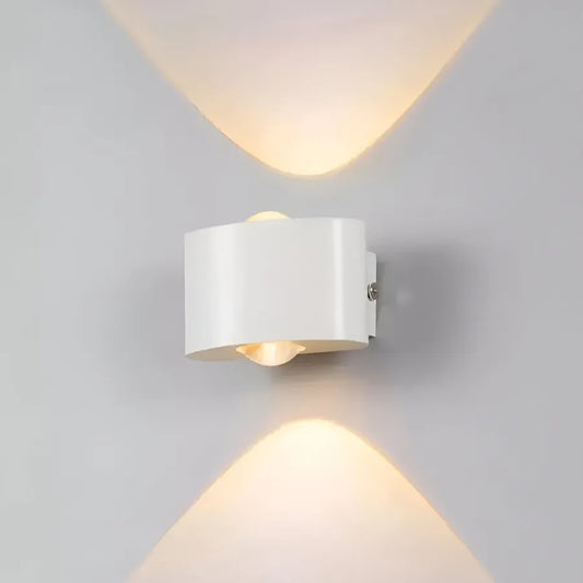 Fantas Lampa ścienna LED do użytku wewnątrz i na zewnątrz, 2 źródła x 1 W, IP65, metaliczna, biała, 3000 K