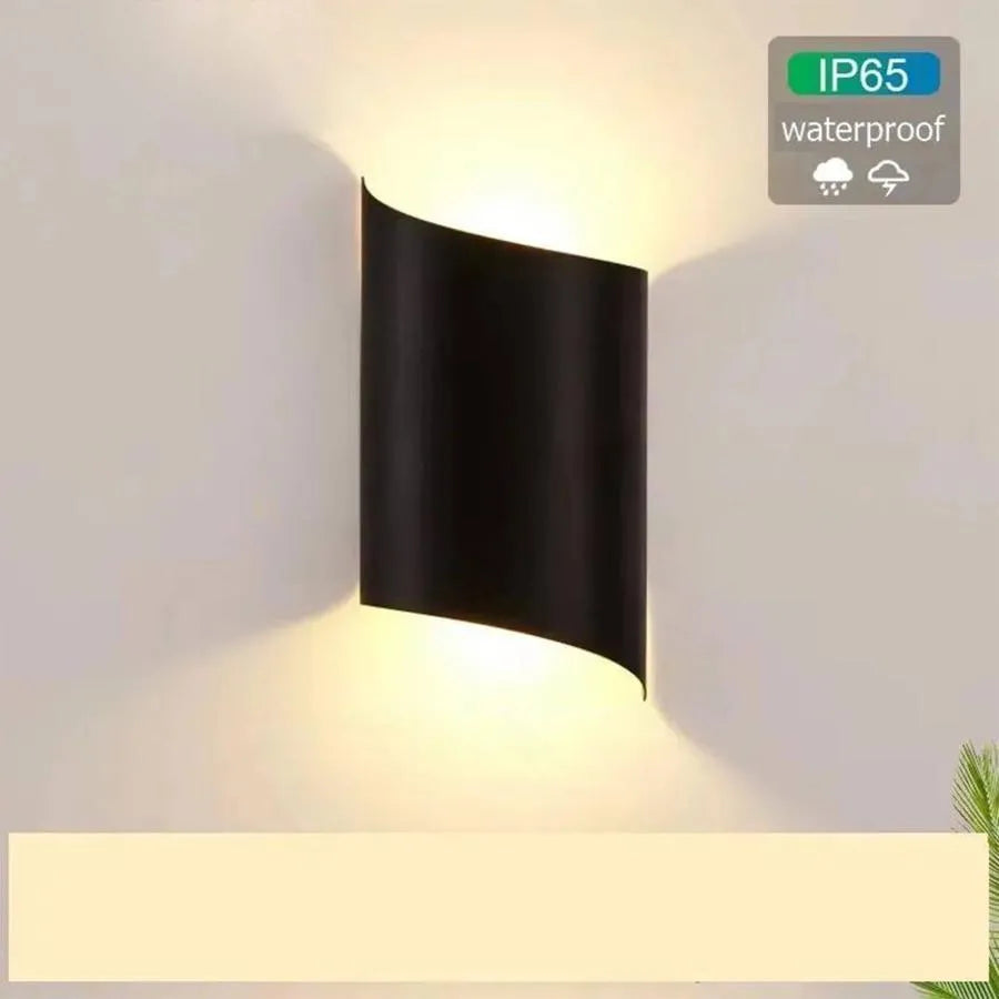 Zewnętrzna lampa ścienna LED Hande 10W IP65 czarna