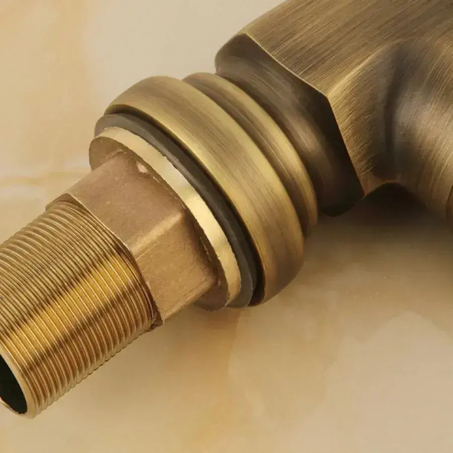 Bateria kuchenna, sanitarna, mosiądz, złoto, OD/2046