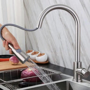 Bateria kuchenna z wyciąganą wylewką, stal nierdzewna SUS304, wykończenie satynowe, CF017