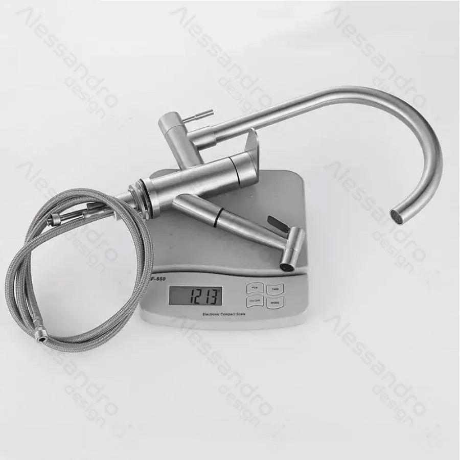 Bateria kuchenna z wyciąganą wylewką, stal nierdzewna SUS304, wykończenie satynowe, CF034