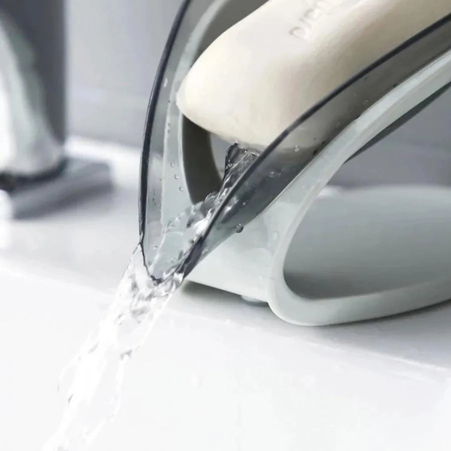 Mydelniczka z odpływem, plastikowa, 14*13*8 cm, różowa