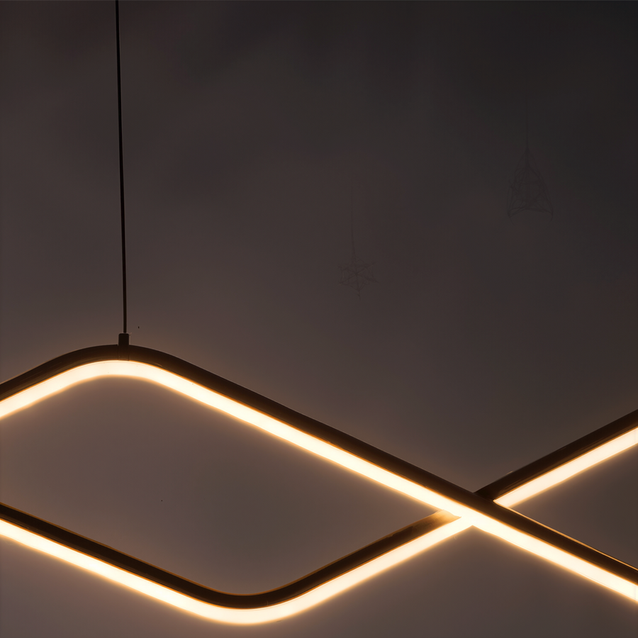 Zawieszany żyrandol LED z pilotem ZIGZAG 27W, światło zimne/ciepłe/neutralne, możliwość przyciemniania, czarny, regulacja wysokości