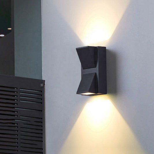 Fantas Kinkiet zewnętrzny i wewnętrzny LED, 4 źródła x 1 W, IP65, metaliczny, czarny, 3000 K
