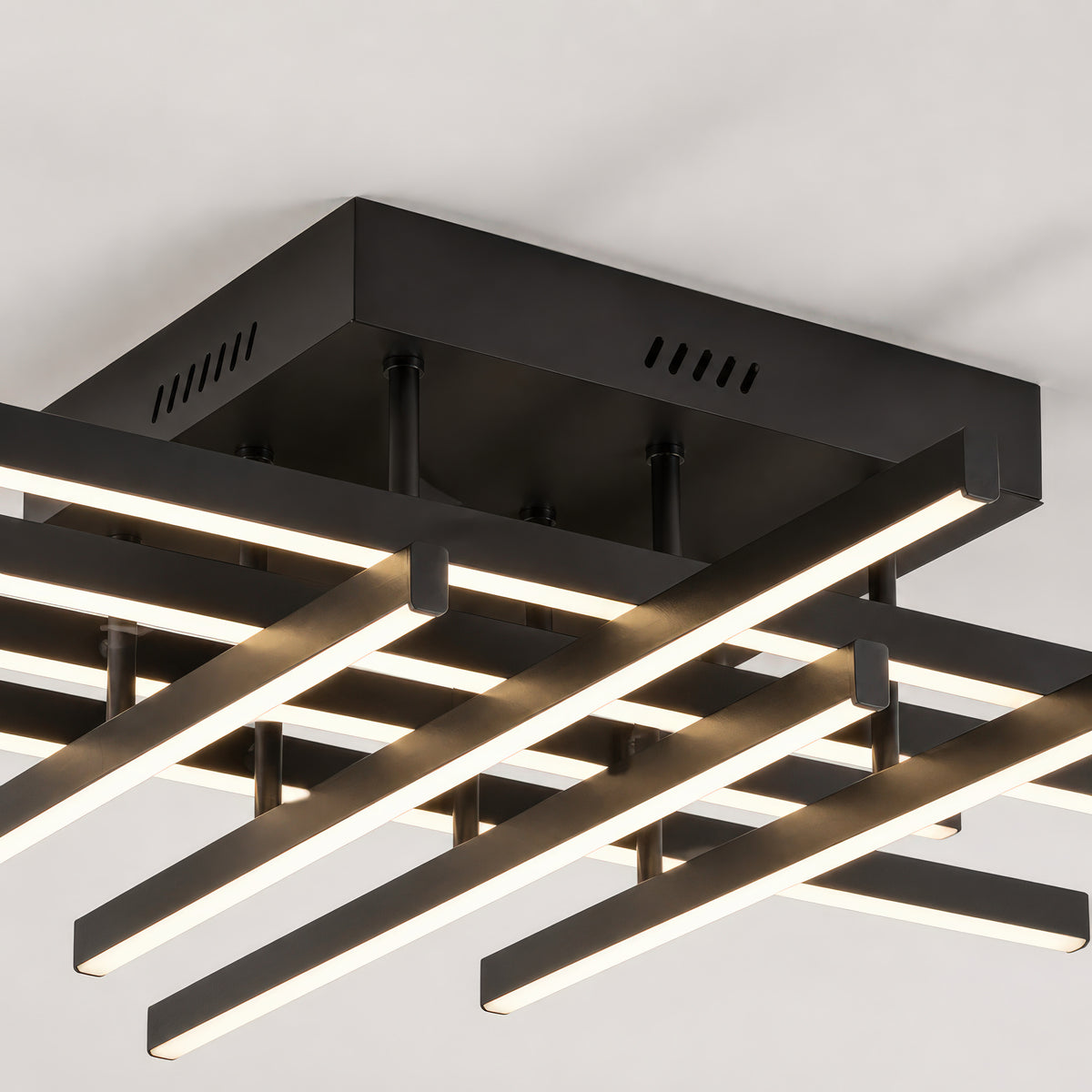 LT171_8BK — LT171_8BK - 10. DETAIL 3.jpg