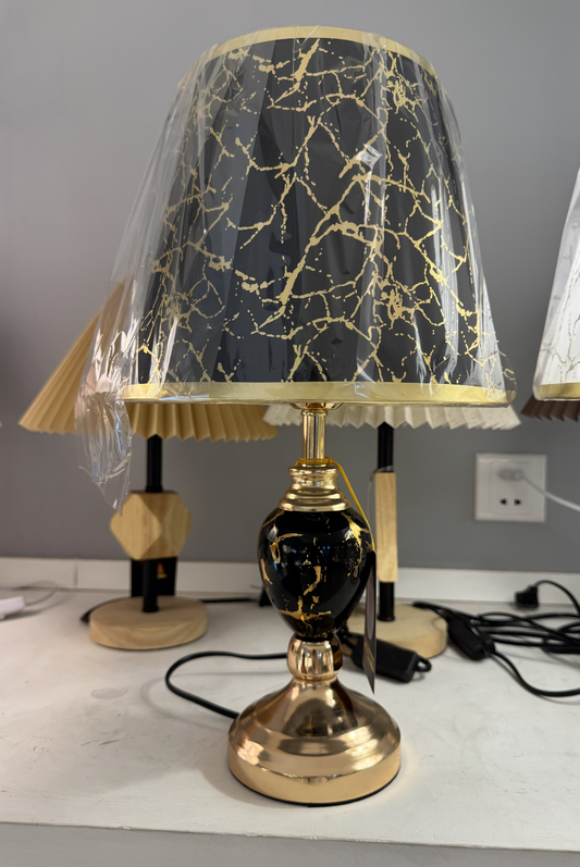 Veioza VZ211BK, 1x E27, metal i materiał tekstylny, czarno-złoty