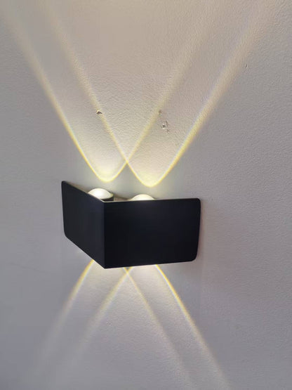 Kinkiet LED do użytku zewnętrznego i wewnętrznego, 4 źródła x 1W, IP65, ABS, Czarny, 3000K