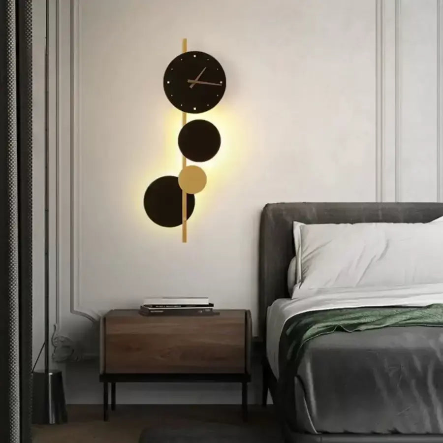 Bryson 18W LED Kinkiet Zintegrowany Zegar Czarny Złoty
