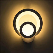Lampa ścienna LED Urbanist 19W okrągła, zimne/ciepłe/neutralne światło, akryl i biały metal