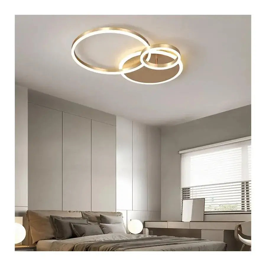 Żyrandol LED z pilotem Myrene, 110W, złoty, ściemnialny