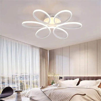 Żyrandol LED z pilotem AYDA 116W, falisty, światło zimne/ciepłe/neutralne, ściemnialny, biały