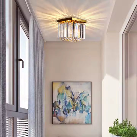 Żyrandol kryształowy MARTINEZ Linear Luxe, średnica 35cm, 4x E14, błyszczące złoto Nowoczesne kandelabry Domyślny tytuł Alessandro Design