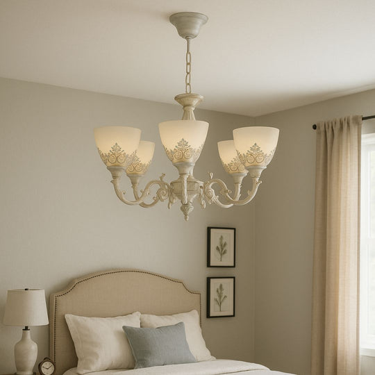 Żyrandol VINTAGE, typ wiszący z ramionami, COTTAGE, okrągły, 5xE27, szkło i metal, białe klasyczne żyrandole Domyślny tytuł Alessandro Design