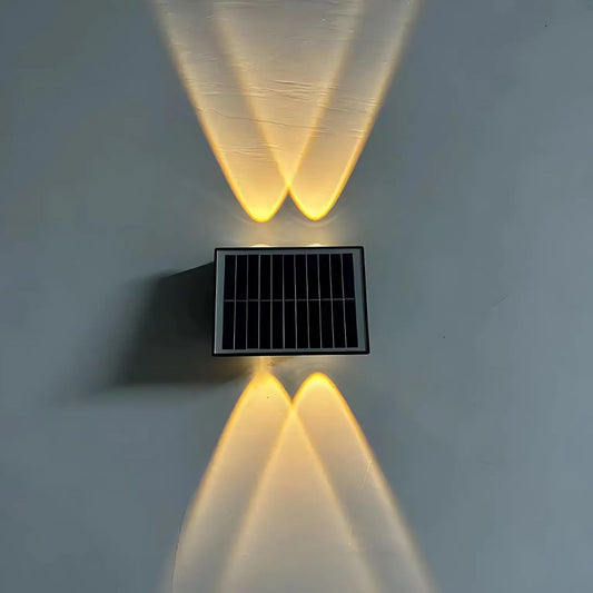 Kinkiet zewnętrzny LED Solaris, 4 źródła światła, ciepłe światło, czarny
