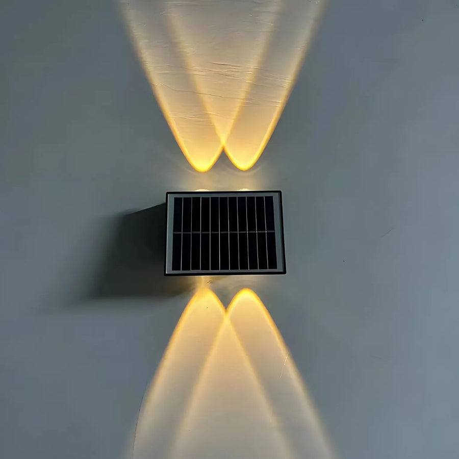 Kinkiet zewnętrzny LED Solaris, 4 źródła światła, ciepłe światło, czarny